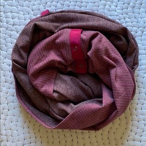 NWOT lululemon Vinyasa Scarf